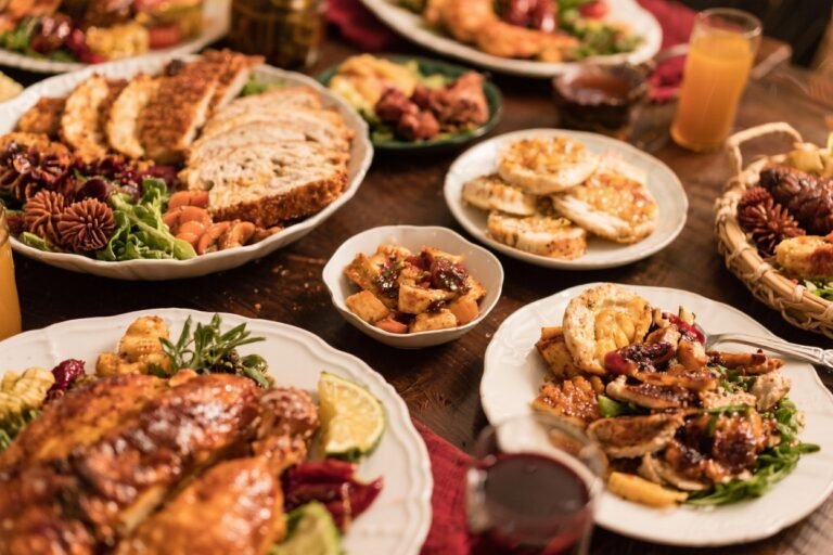 Ultimate Sweet and Savory Friendsgiving Feast – A Crowd-Pleasing Holiday Menu